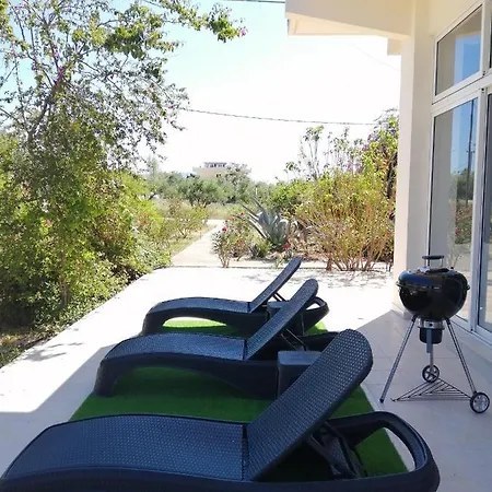 בית נופש Spacious House *